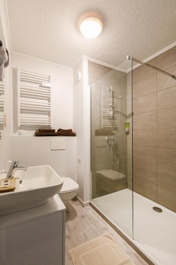 Hotel De L'Etoile Antibes Ngoại thất bức ảnh