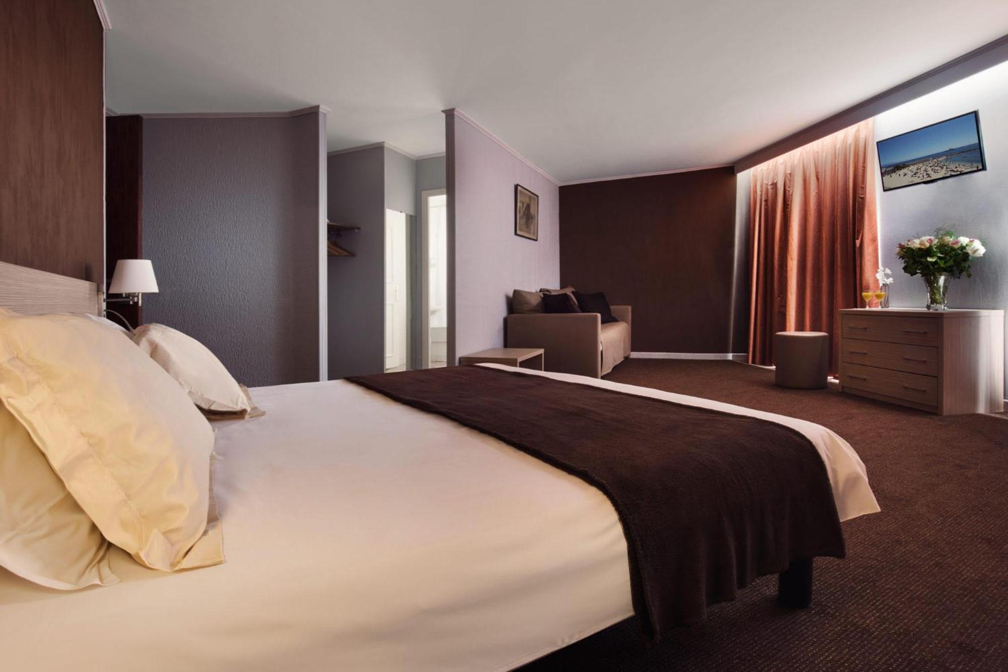 Hotel De L'Etoile Antibes Ngoại thất bức ảnh